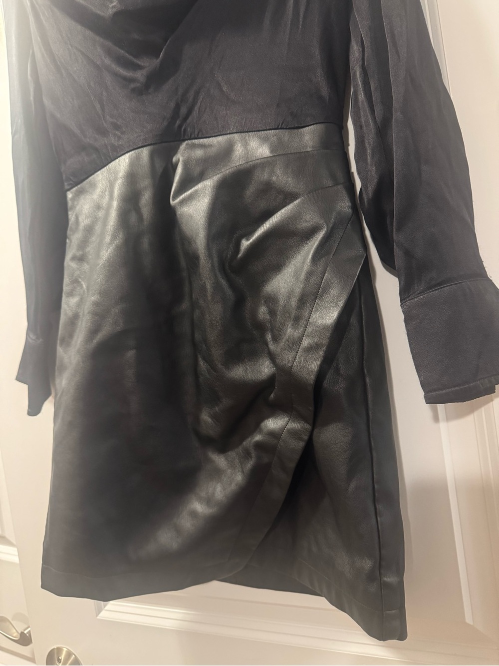 MAEVE BY ANTHROPOLOGIE FAUX LEATHER SKIRT DRESS SIZE 2 - Picture 3 of 9